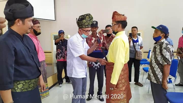 Asisten 3 H. Rosdaner, S.Pd Hadiri Pelantikan dan Pengukuhan Perkumpulan Batin Suku Asli Hutan (PBSA